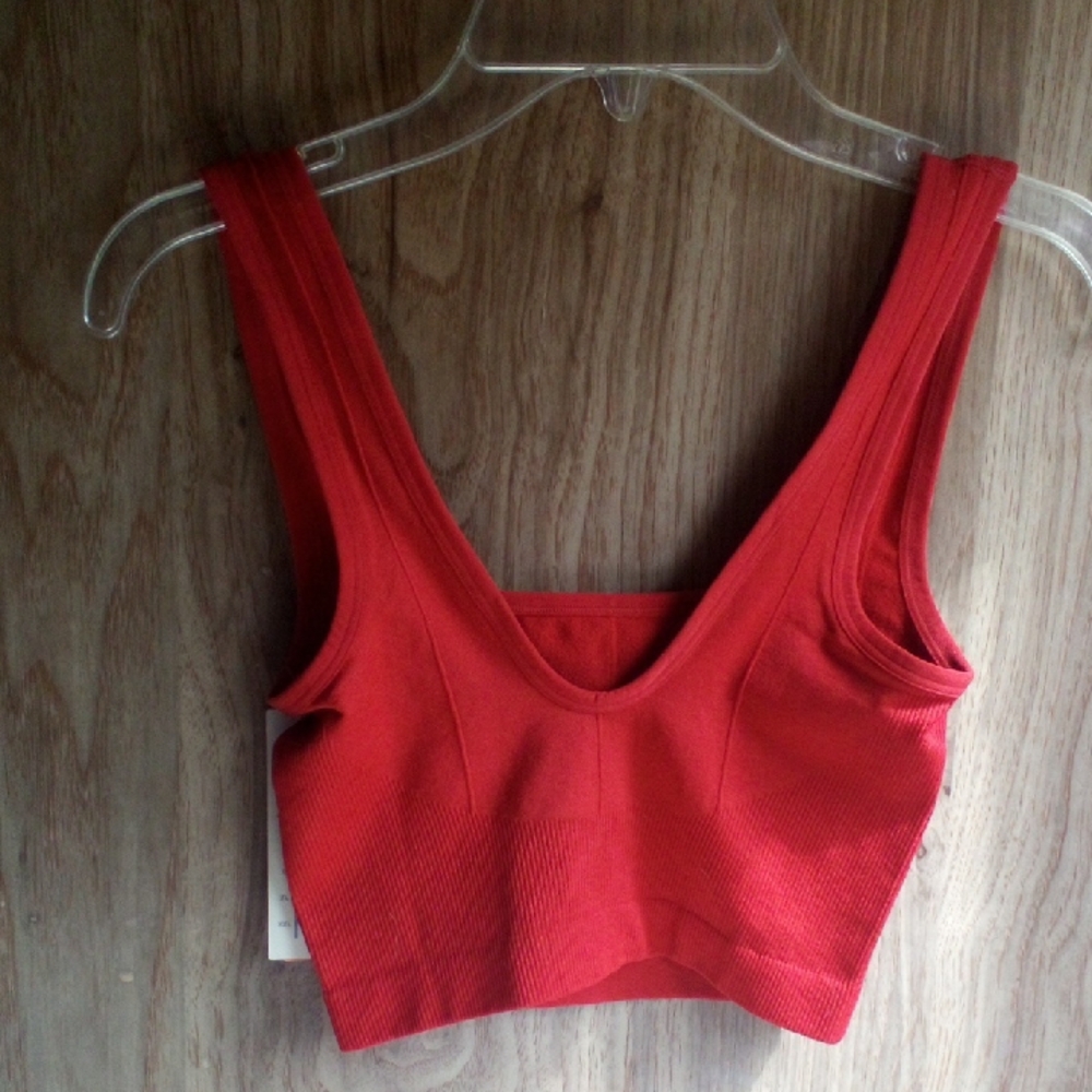 Colsie Red Tank Top - Picture 5 of 8
